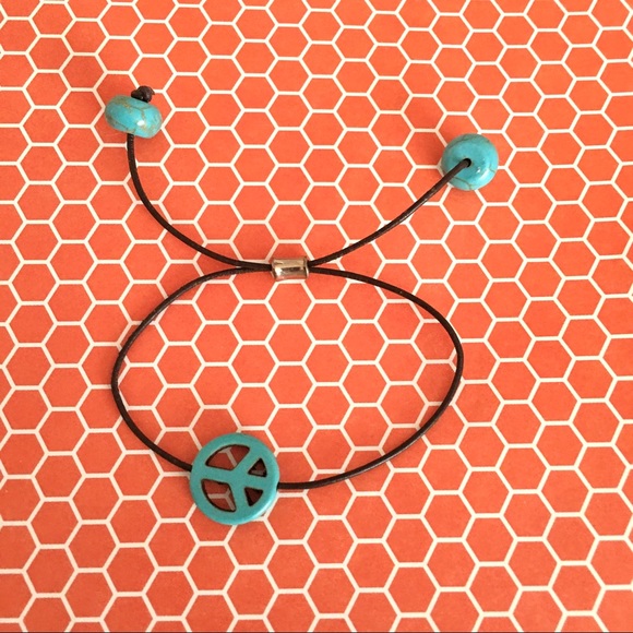 Leather & turquoise  Frontier Peace 🦌bracelet. - Picture 2 of 2